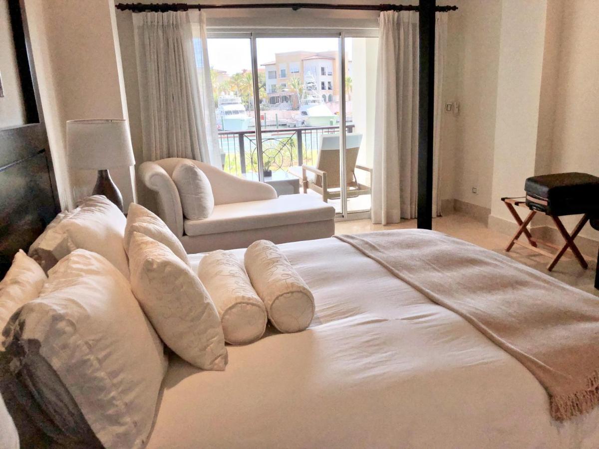 Luxury Marina Front Condo Cap Cana, Пунта Кана Екстериор снимка